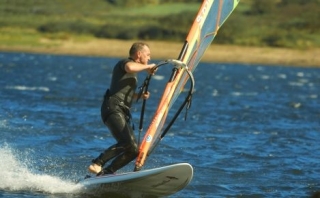  Windsurfista experimentado 